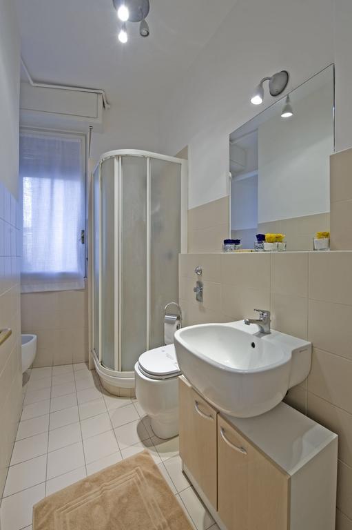 Apartment Chiesarossa Милан Номер фото